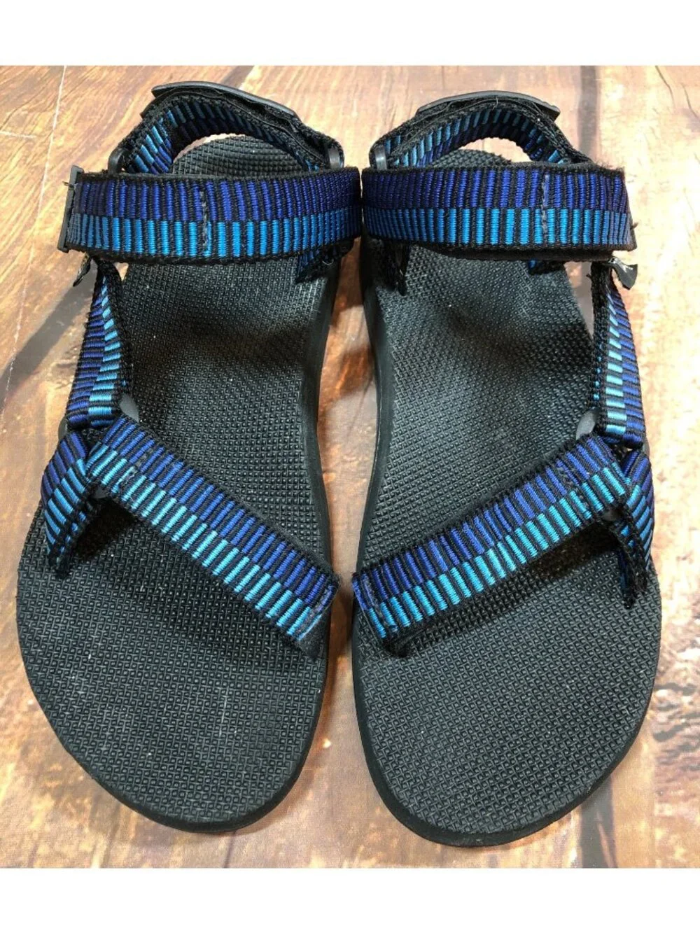 Teva Mens 10 Blue Stripe Sport Sandals Universal Hurricane